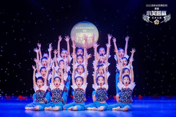 株洲市芦淞区胡露金点舞蹈艺术学校 (原露露舞蹈艺术学校),株洲舞蹈学校，株洲舞蹈培训，少儿舞蹈培训学校